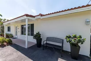 1162 Hayes St, Hollywood, FL 33019 - Photo 3