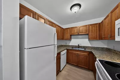 2201 NE 36th Street #107, Lighthouse Point, FL 33064 - Photo 9