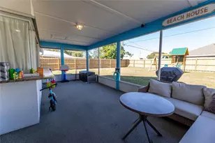 2719 SE Helms Ave, Port Saint Lucie, FL 34952 - Photo 9