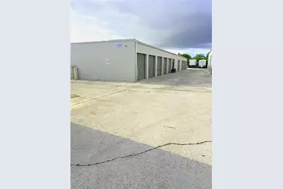 [Address not provided], West Palm Beach, FL 33409 - Photo 5