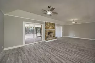 300 Riomar Dr, Port Saint Lucie, FL 34952 - Photo 21