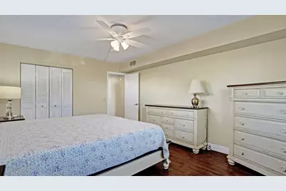1036 Guildford B #1036, Boca Raton, FL 33434 - Photo 23