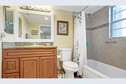 1036 Guildford B #1036, Boca Raton, FL 33434 - Photo 19