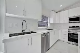 4966 SW 33rd Terrace, Hollywood, FL 33312 - Photo 31