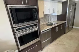 777 S Surf Rd, Hollywood, FL 33019 - Photo 31