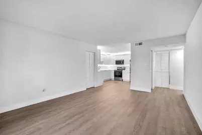 4200 Community Drive #113-1304, West Palm Beach, FL 33409 - Photo 11