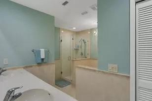 125 E Park Shores Cir, Vero Beach, FL 32963 - Photo 23