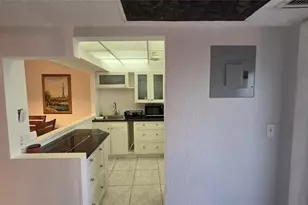 5111 W Oakland Park Blvd, Fort Lauderdale, FL 33313 - Photo 17