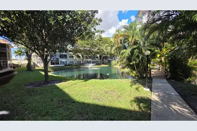 5111 W Oakland Park Boulevard #104, Lauderdale Lakes, FL 33313 - Photo 23