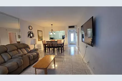 5111 W Oakland Park Boulevard #104, Lauderdale Lakes, FL 33313 - Photo 11