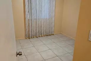 3007 N Oakland Forest Dr, Oakland Park, FL 33309 - Photo 13