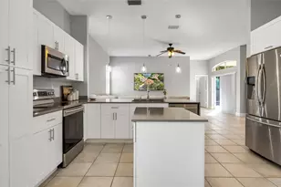 5252 NW 51st St, Coconut Creek, FL 33073 - Photo 13