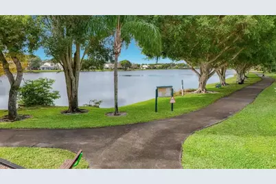 16324 Country Lake Circle #16324, Delray Beach, FL 33484 - Photo 15