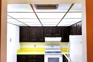 480 N Laurel Dr, Margate, FL 33063 - Photo 9