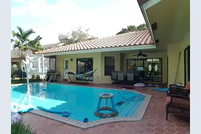1818 Park Avenue, Weston, FL 33326 - Photo 15