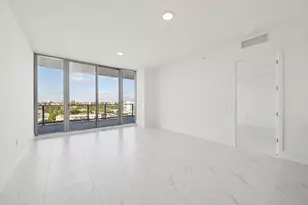 220 Lake Shore Dr, West Palm Beach, FL 33403 - Photo 9