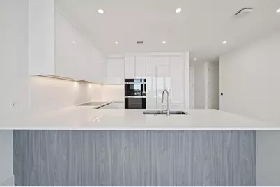 220 Lake Shore Drive #709, West Palm Beach, FL 33403 - Photo 5