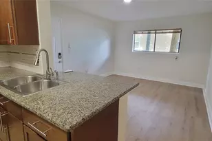 350 Palm Cir, Pembroke Pines, FL 33025 - Photo 11