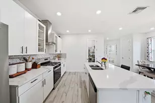 12734 SW Phoenix Dr, Port Saint Lucie, FL 34987 - Photo 7