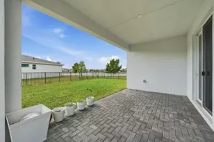 12734 SW Phoenix Dr, Port Saint Lucie, FL 34987 - Photo 15