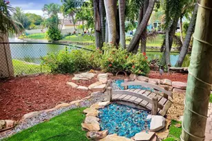 1581 NW 100th Way, Plantation, FL 33322 - Photo 5