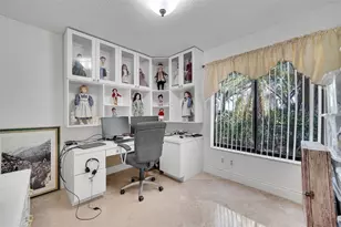 1581 NW 100th Way, Plantation, FL 33322 - Photo 33