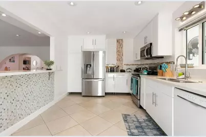 1900 N Victoria Park Road, Fort Lauderdale, FL 33305 - Photo 13