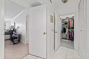 3900 N Ocean Dr, Fort Lauderdale, FL 33308 - Photo 23
