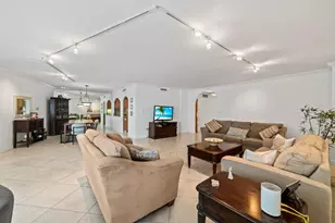 3900 N Ocean Dr, Fort Lauderdale, FL 33308 - Photo 11