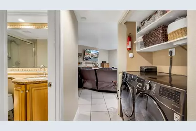 9169 W Sunrise Boulevard #213C, Plantation, FL 33322 - Photo 25