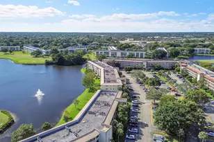 3204 Portofino Point, Pompano Beach, FL 33066 - Photo 35