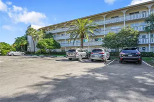 3204 Portofino Point, Pompano Beach, FL 33066 - Photo 55