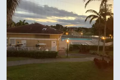 10038 Twin Lakes Drive #10038, Coral Springs, FL 33071 - Photo 11