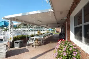 2453 NE 51st St, Fort Lauderdale, FL 33308 - Photo 15