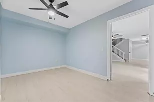 9156 SW 23rd St, Davie, FL 33324 - Photo 15