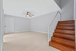 9156 SW 23rd St, Davie, FL 33324 - Photo 13