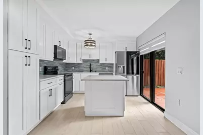 9156 SW 23rd Street #D, Davie, FL 33324 - Photo 7