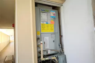 303 N Riverside Dr, Pompano Beach, FL 33062 - Photo 25