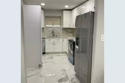 642 NW 14th Way, Fort Lauderdale, FL 33311 - Photo 9