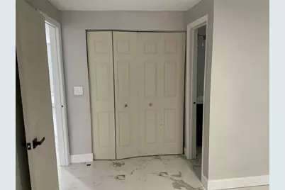 642 NW 14th Way, Fort Lauderdale, FL 33311 - Photo 15