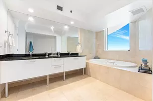 17201 Collins Ave, Sunny Isles Beach, FL 33160 - Photo 23