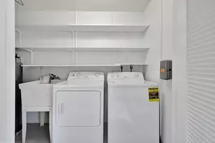 3220 NE 5th Dr, Boca Raton, FL 33431 - Photo 11