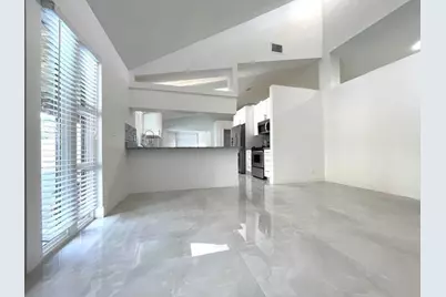 1712 NW 91st Avenue, Plantation, FL 33322 - Photo 7