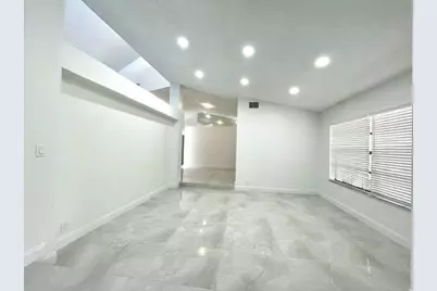 1712 NW 91st Avenue, Plantation, FL 33322 - Photo 13