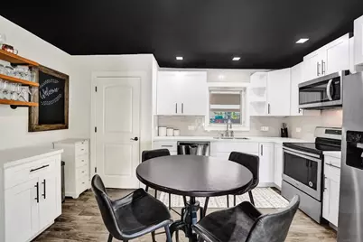 401 NE 49th Street, Oakland Park, FL 33334 - Photo 19