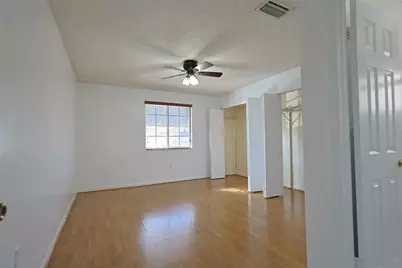 3250 W 70th Street #202, Hialeah, FL 33018 - Photo 27