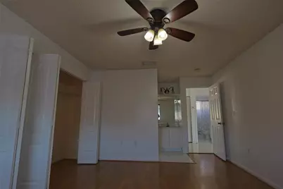 3250 W 70th Street #202, Hialeah, FL 33018 - Photo 17