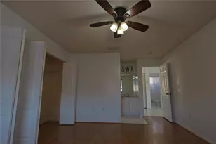 3250 W 70th St, Hialeah, FL 33018 - Photo 17