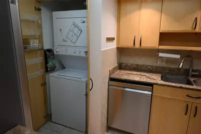 1800 S Ocean Boulevard #804, Pompano Beach, FL 33062 - Photo 5