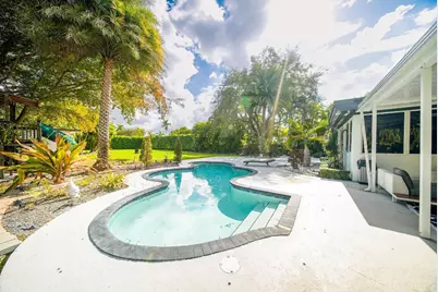 241 SW 129th Avenue, Miami, FL 33184 - Photo 21